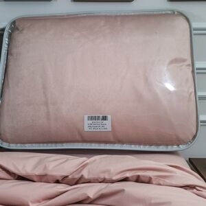 Soft Peach /Blush Duvet Set Fits 90"x104 Approximately